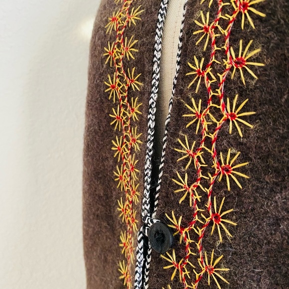 Handmade Wool Vest 70s Cottagecore - Picture 7 of 13